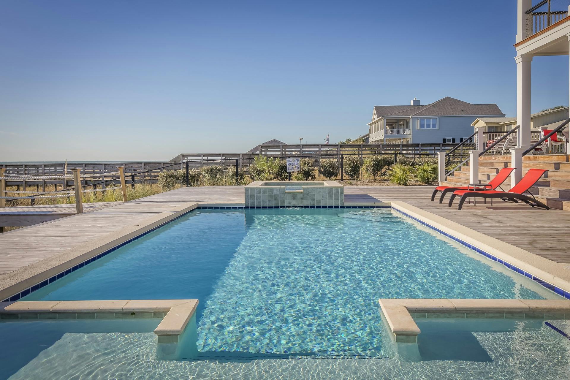 Pool coping and shell where structural leaks are diagnosed